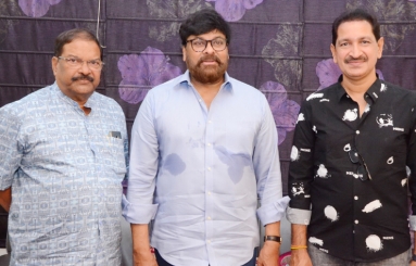 Chiranjeevi-Launched-Kousalya-Krishnamurthy-Movie-Teaser-07