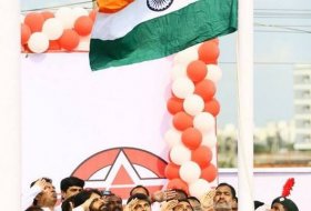 Chiranjeevi-Pawan-Kalyan-and-AlluArjun-Republic-Day-Celebrations-04