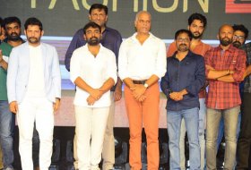 Dear-Comrade-Movie-Pre-Release-Event-07