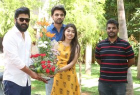 Evariki-Cheppodu-Trailer-launch-by-Sharwanand-03