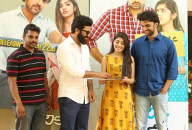 Evariki-Cheppodu-Trailer-launch-by-Sharwanand-06