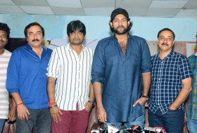 Gaddalakonda-Ganesh-Movie-Press-Meet-05