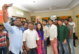 Hello-Guru-Prema-Kosame-Movie-Opening-Photos-02