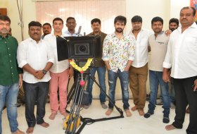 Hello-Guru-Prema-Kosame-Movie-Opening-Photos-08