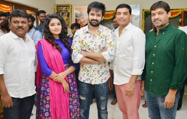 Hello-Guru-Prema-Kosame-Movie-Opening-Photos-10