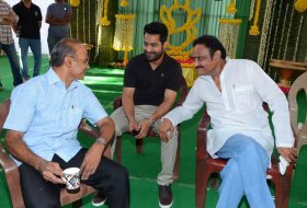 Kalyan-Ram-New-Movie-Launch-Photos-06