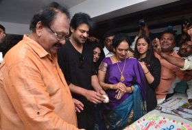 Krishnam-Raju-Birthday-Celebrations-07