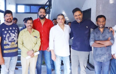 Maharshi-Dubbing-Begins-01