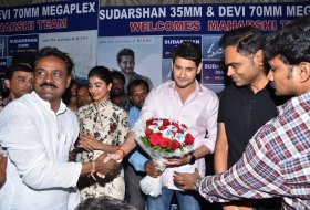 Maharshi-Movie-Team-Visit-Sudarshan-35mm-07