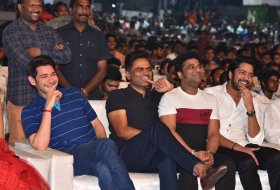 Maharshi-Movie-Vijayotsavam-Function-05