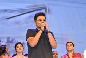 Maharshi-Movie-Vijayotsavam-Function-15