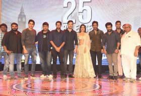 Mr-Majnu-Movie-Pre-Release-Event-02