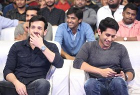 Mr-Majnu-Movie-Pre-Release-Event-05