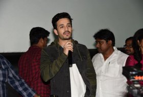 Mr-Majnu-Team-At-Sailaja-Theatre-Vijayawada-06