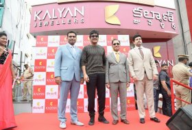 Nagarjuna-Launches-Kalyan-Jewellers-07