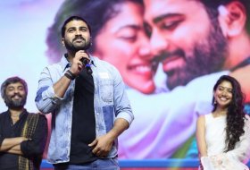 Padi-Padi-Leche-Manasu-Pre-Release-Event-02