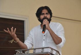 Pawan-Kalyan-Nomination-in-Bhimavaram-11