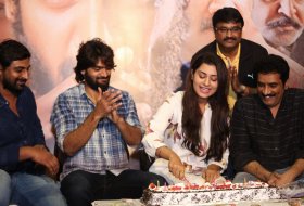 RX-100-Movie-Success-Meet-05