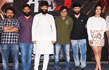 Raju-Gari-Gadhi-3-Trailer-Launch-10