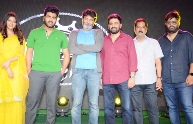 Ranarangam-Theatrical-Trailer-Launch-01