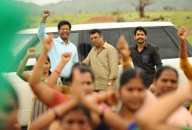 Sailaja-Reddy-Alludu-Movie-Onlocation-Stills-07