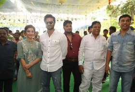 Sudheer-Babu-and-Mehreen-Movie-Launch-06