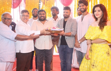 Vijay-Devarakonda-New-Movie-Launch-Photos-01