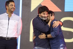 Vinaya-Vidheya-Rama-Pre-Release-Event-08