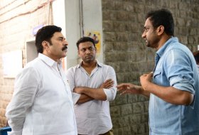 Yatra-Movie-Working-Photos-04