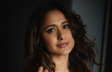 Pragya-Jaiswal-Photo-Shoot-03