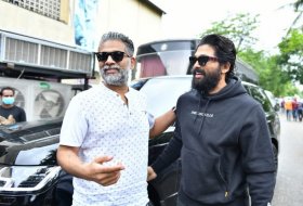 Allu-Arjun-visits-Varun-Tej-Ghani-Shooting-03