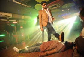 Iruvar-Oppandham-Movie-Stills-02