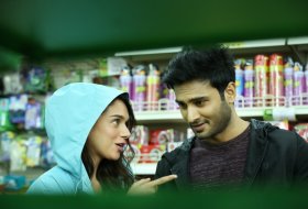 Sammohanam-Movie-Stills-05