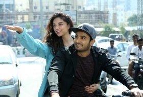 Sammohanam-Movie-Stills-08