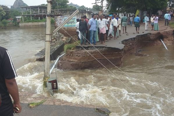 Hyderabad Heavy Rains Photos