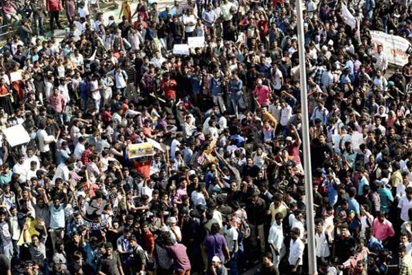 Jallikattu Protest at Marina Beach