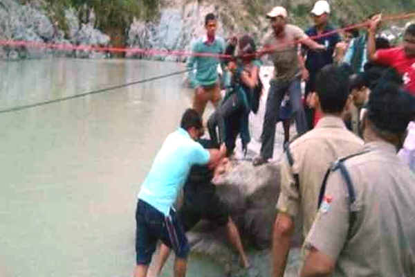 Pilgrims Bus Accident Bhagirathi River