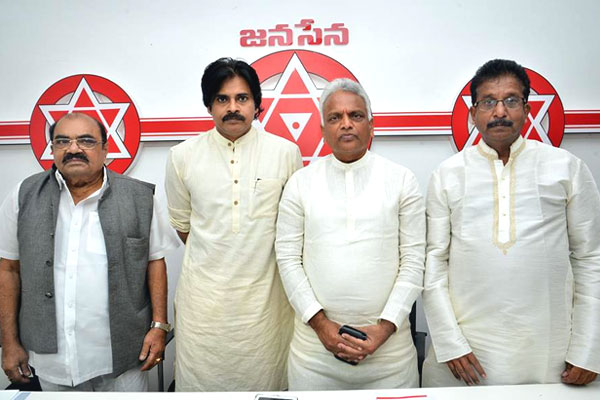 Pawan Kalyan Meet Fishermen Photos