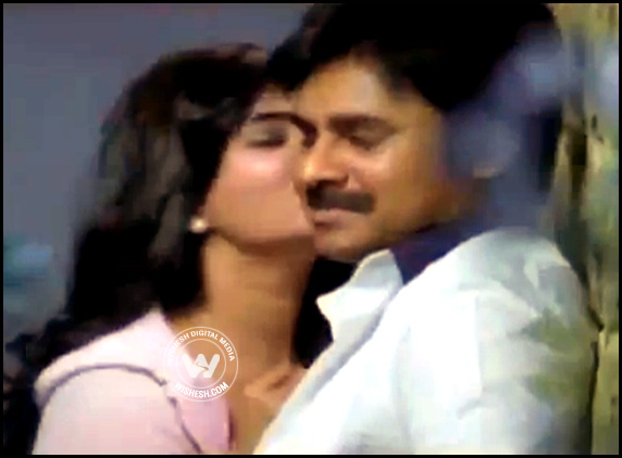 Pawan-Samantha-kissing