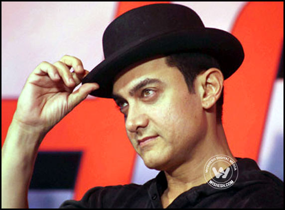 Dhoom-3-Stars-at-Mumbai-3