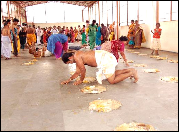 Dalits-roll-over-Brahmins-leftover-01
