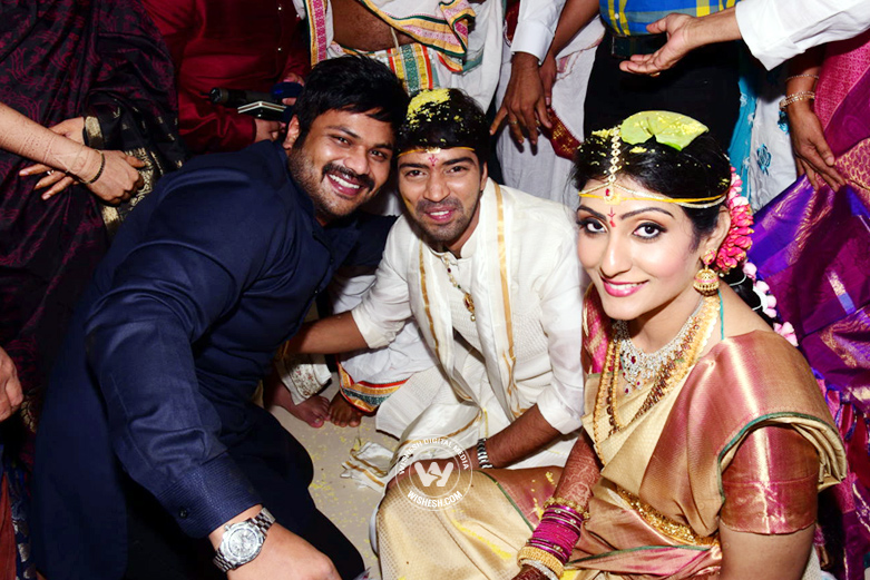 Manchu Manoj at Allari Naresh Marriage
