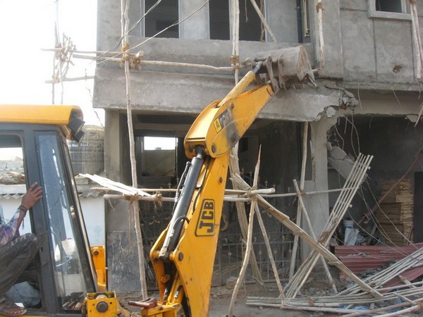 AW-Demolition-01