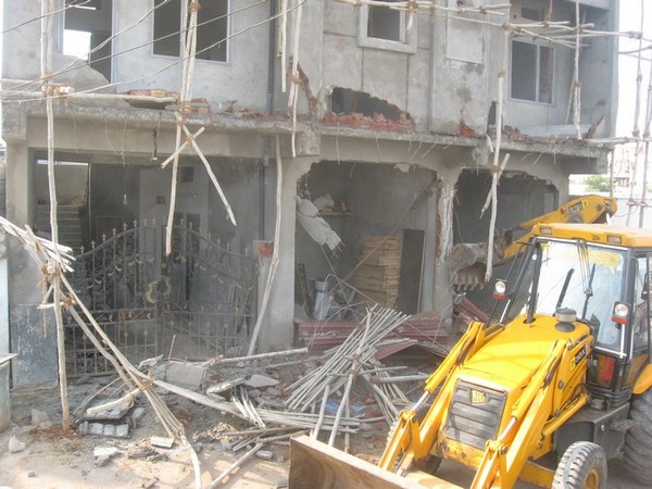 AW-Demolition-01