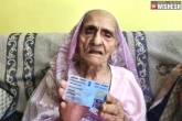 IT department felicitation, Girija Bai Tiwari latest, 117 year old woman felicitated by it department, R b department