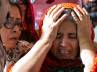 hindu persecution in pakistan, religious intolerance in pakistan, pakistani hindus protest temple destruction in karachi, Intolerance