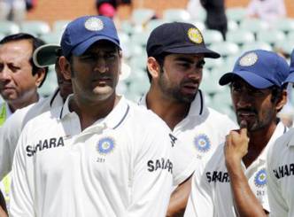 Dhoni becomes most successful captain, 2-0