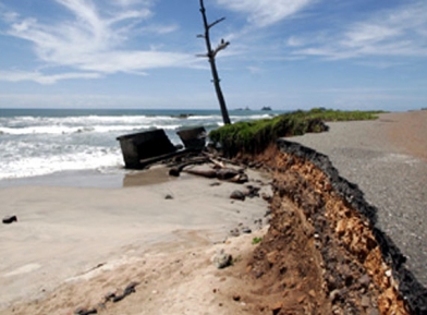 Earthquake rocks Indonesian island  