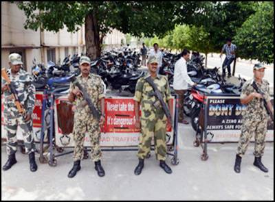Permanent Barricades between AP and Telangana Secretariats