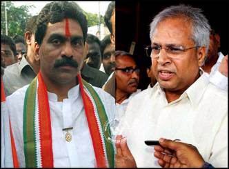 Four Seemandhra MPs Resigned